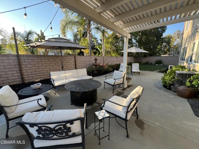 4543 Silverbell Circle, Moorpark CA: https://media.crmls.org/mediaz/ed7f0cfa-2be8-4548-890b-19bf2f9d39f9.jpg