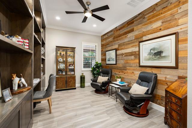 Image 33 of 101 For 82400 Coral Mountain Drive