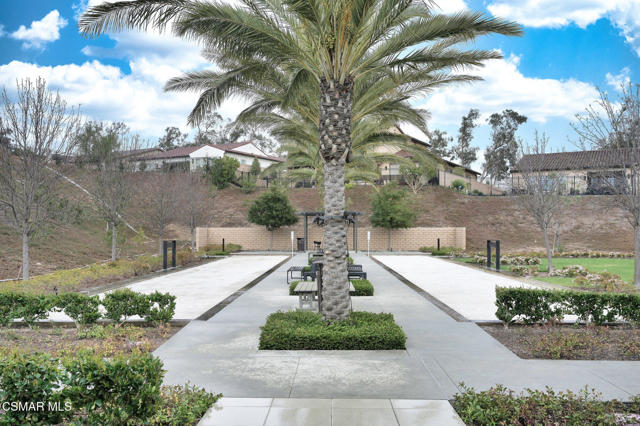 2424 Quartsite Drive, Camarillo CA: https://media.crmls.org/mediaz/ed80881a-9ca1-49c9-8d16-c5589a893f1f.jpg