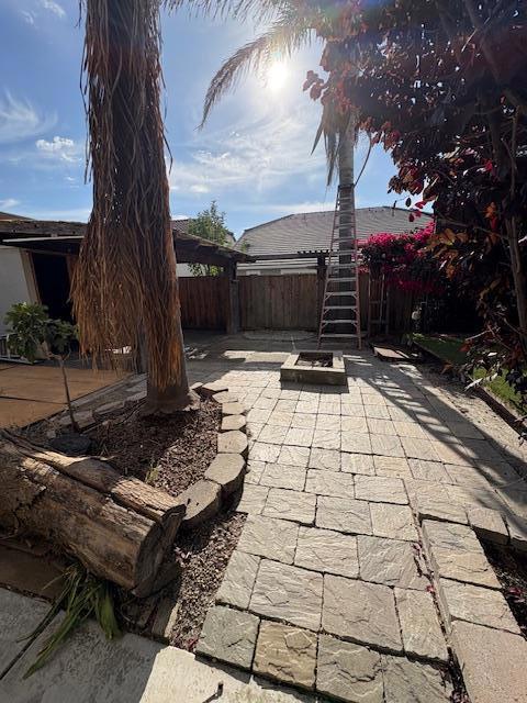930 Bonnie View Drive, Hollister CA: https://media.crmls.org/mediaz/ed81afde-1688-4b69-94c4-647d49dd5cfa.jpg