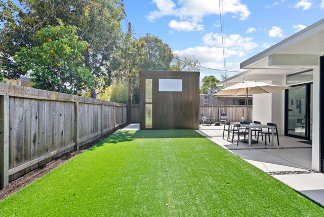 986 Loma Verde Avenue, Palo Alto CA: https://media.crmls.org/mediaz/ed823c6f-bf69-4e13-8a4e-299116fb1a1f.jpg