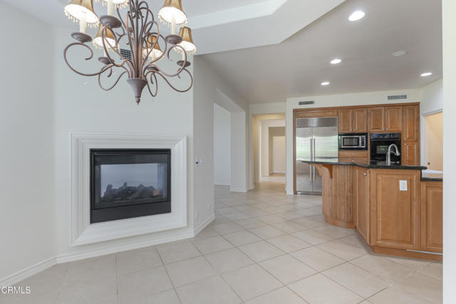 3911 Lilac Canyon Lane, Altadena CA: https://media.crmls.org/mediaz/ed8246e6-da25-46dd-81da-a689975c70cf.jpg