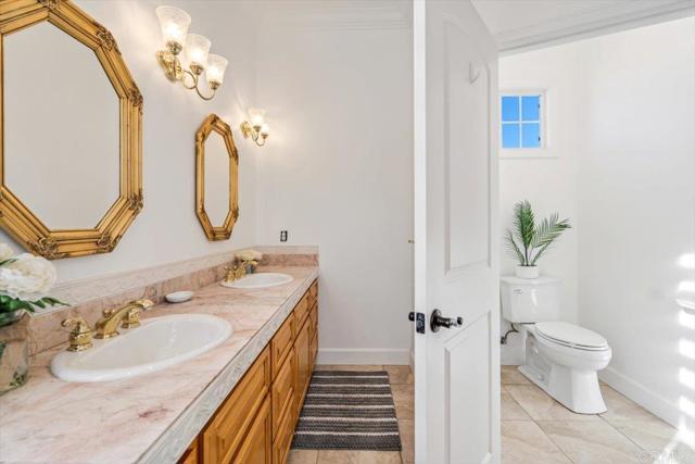 Image 30 of 74 For 3029 Victoria Drive