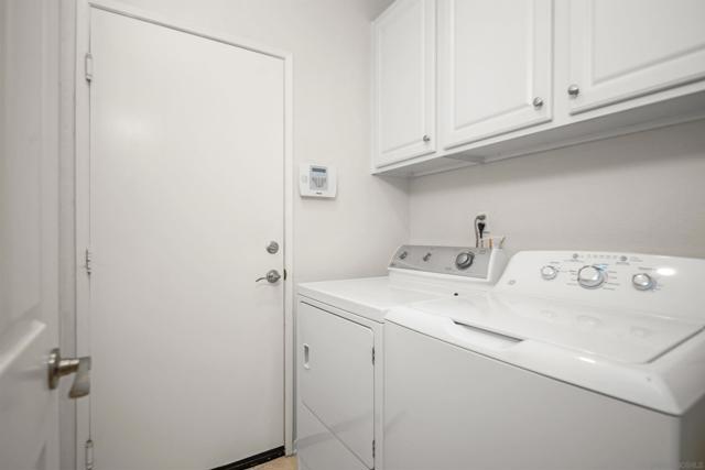 632 Lee Cir, Chula Vista CA: https://media.crmls.org/mediaz/ed83dd6b-f148-441e-b46c-c5d0dc9c9dfe.jpg
