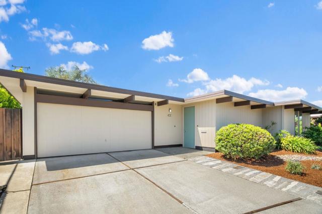 802 Allison Way, Sunnyvale CA: https://media.crmls.org/mediaz/ed8400ba-399b-4d76-b3bd-53e1a0482c92.jpg