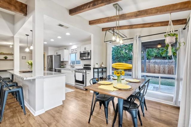 Detail Gallery Image 13 of 44 For 1151 Sander Ct, Escondido,  CA 92026 - 3 Beds | 2 Baths