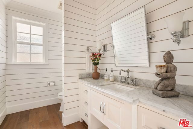 Image 12 of 23 For 4505 Morella Avenue