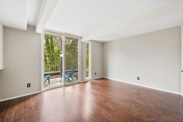Image 16 of 22 For 2402 Altisma Way  G