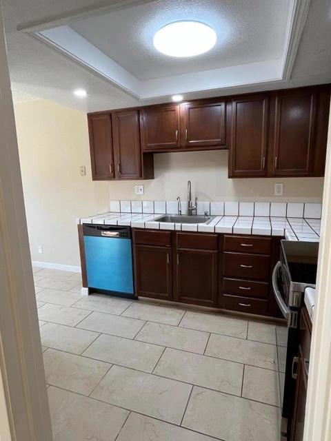 1037 Evans Court, Hayward CA: https://media.crmls.org/mediaz/ed859d53-2c47-49e6-87a4-b73b752cf247.jpg