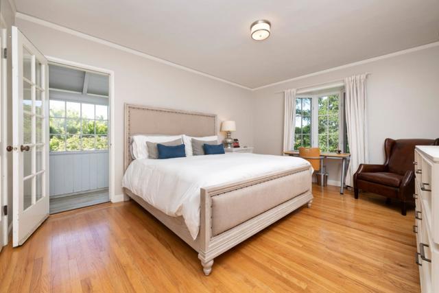 2820 Adeline Drive, Burlingame CA: https://media.crmls.org/mediaz/ed85a43c-eeb6-4c1a-846a-81bd32a01f90.jpg