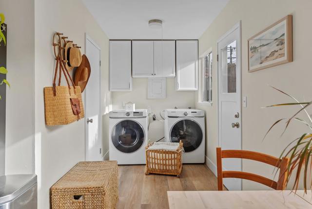 130 Hainline Road, Aptos CA: https://media.crmls.org/mediaz/ed870389-eecd-4583-ac93-5a8379ae553c.jpg