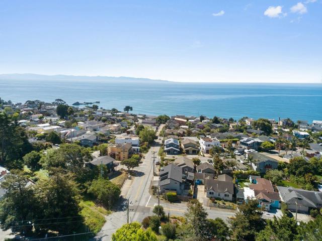 181 Mar Vista Drive, Aptos CA: https://media.crmls.org/mediaz/ed872935-2d4c-437f-aa27-04e9fd86cc85.jpg