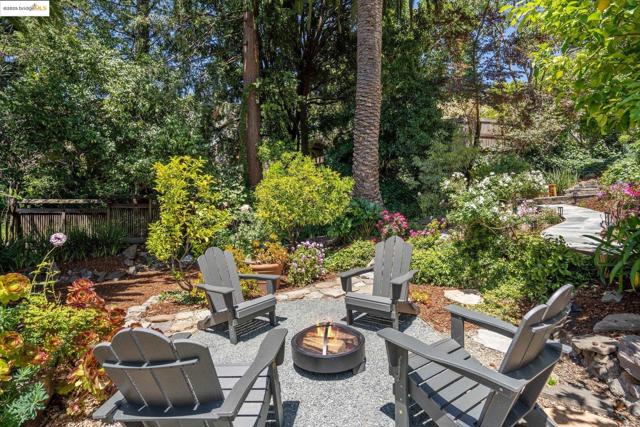 6051 MARGARIDO Dr, Oakland CA: https://media.crmls.org/mediaz/ed8926b5-fc61-4d0d-a904-9fdbae3b6cad.jpg