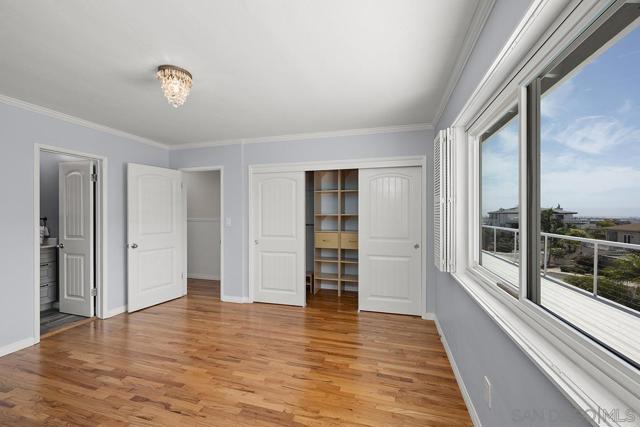 3428 Garrison St, San Diego CA: https://media.crmls.org/mediaz/ed8ab014-efab-49b8-83ec-bd0fd48823f7.jpg
