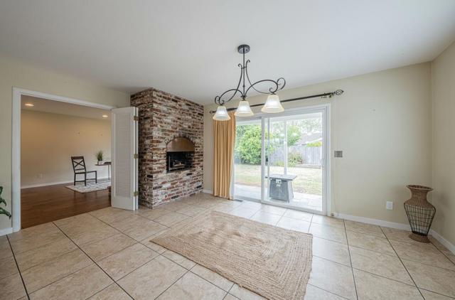 914 Junipero Way, Salinas CA: https://media.crmls.org/mediaz/ed8b26d1-3ac9-4913-a656-e9cb397cc2c5.jpg