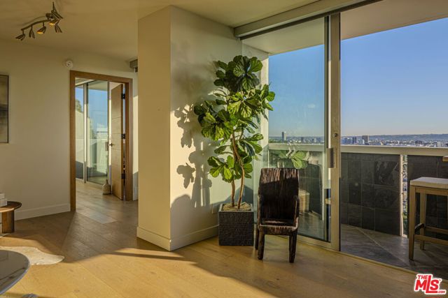 8787 Shoreham Drive, West Hollywood CA: https://media.crmls.org/mediaz/ed8bd35e-dcf9-4084-a3e0-1b2c7d443b53.jpg
