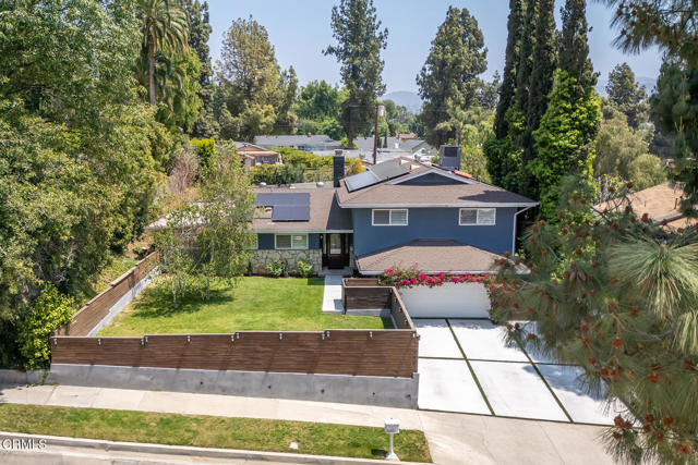 11442 Brainard Avenue, Sylmar CA: https://media.crmls.org/mediaz/ed8bf252-9202-4f49-8263-f2574969ffae.jpg
