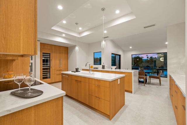 46380 Desert Lily Drive, Palm Desert CA: https://media.crmls.org/mediaz/ed8c3932-0f58-4a50-9ca2-a1c0ee9acc12.jpg