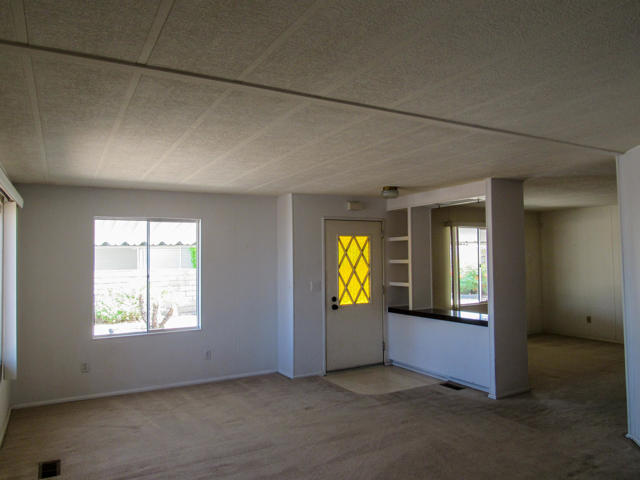 39640 Desert Greens E Drive, Palm Desert CA: https://media.crmls.org/mediaz/ed8c45fa-bba3-421a-9075-2ed7e1ea0acd.jpg