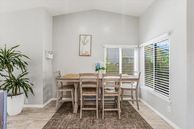 Detail Gallery Image 7 of 24 For 925 S L St, Oxnard,  CA 93030 - 3 Beds | 2 Baths