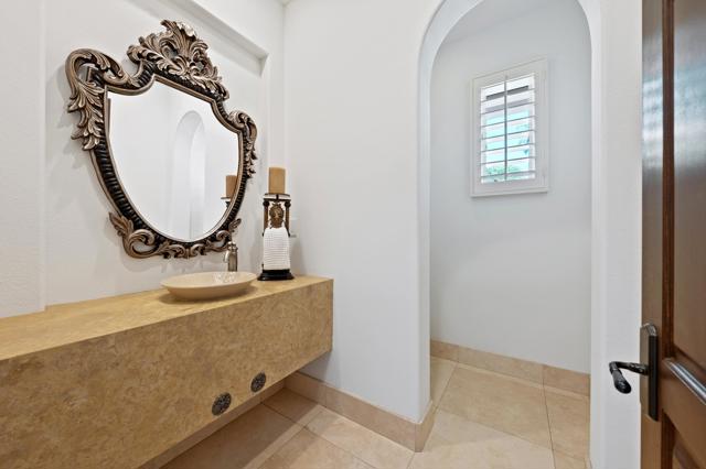 58703 Jerez, La Quinta CA: https://media.crmls.org/mediaz/ed8e507c-b692-47d4-9063-ce3cf0491f59.jpg