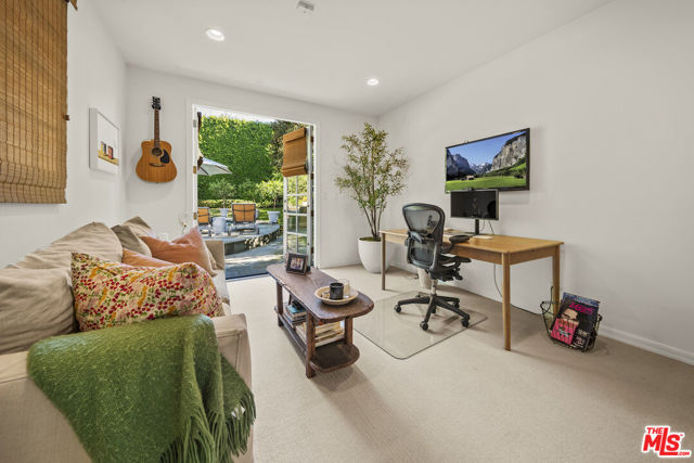2740 N Deep Canyon Drive, Beverly Hills CA: https://media.crmls.org/mediaz/ed8e91cc-483f-41cf-86cb-9a37284a323b.jpg
