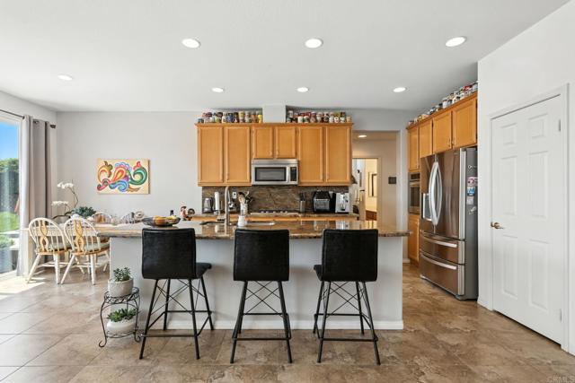701 Helmsdale Road, San Marcos CA: https://media.crmls.org/mediaz/ed9079a9-2e8f-4673-88e9-ea7eedd5219a.jpg