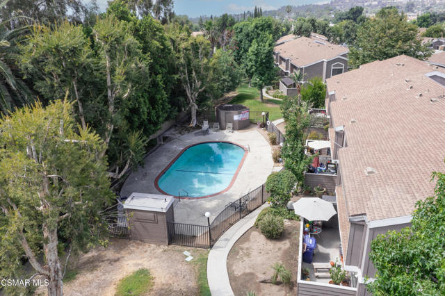12521 Bradley Avenue, Sylmar CA: https://media.crmls.org/mediaz/ed9111bc-54e5-4f3f-b1c5-08dff8ab5b17.jpg
