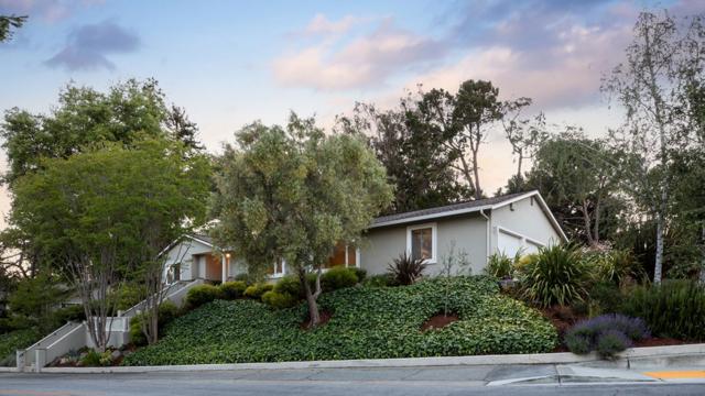 2230 Tioga Drive, Menlo Park CA: https://media.crmls.org/mediaz/ed914c6c-ee9b-49fb-a4de-848d73633bb6.jpg