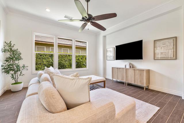 Image 4 of 69 For 82707 Woodcreek Court