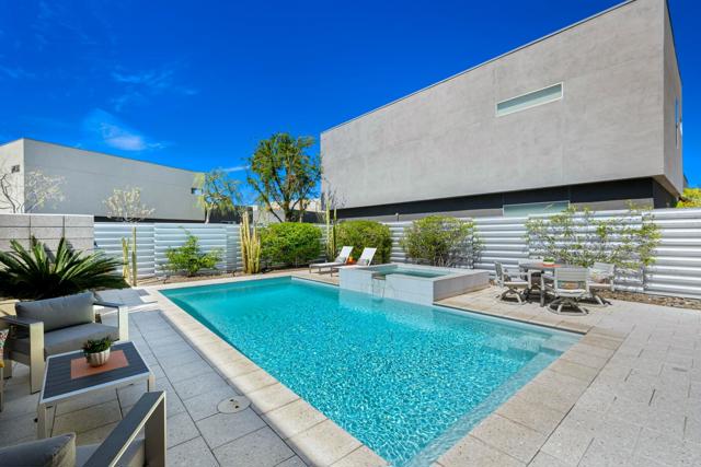 428 Chelsea Drive, Palm Springs CA: https://media.crmls.org/mediaz/ed92390e-fe14-4038-86f3-7414c91d0fc9.jpg