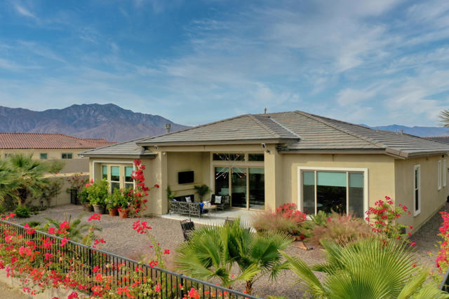 80 Zinfandel, Rancho Mirage CA: https://media.crmls.org/mediaz/ed92a14d-eef1-40c1-be9c-ed3d61a5f426.jpg