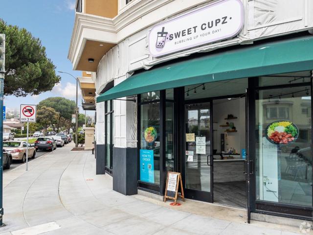 2629 San Jose Avenue, San Francisco CA: https://media.crmls.org/mediaz/ed92c1bd-92e3-4e32-a59e-74fa21b293c3.jpg