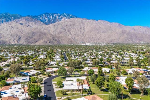 2232 Oakcrest Drive, Palm Springs, CA 92264