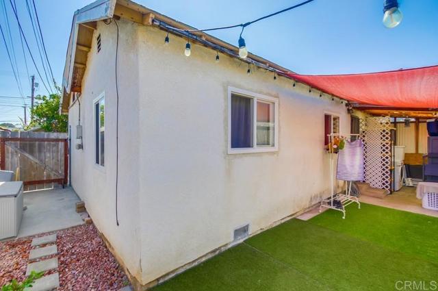 1828 34 B Avenue, National City CA: https://media.crmls.org/mediaz/ed93e3ad-77fb-4eb8-9e3b-fdbb4496d6a5.jpg