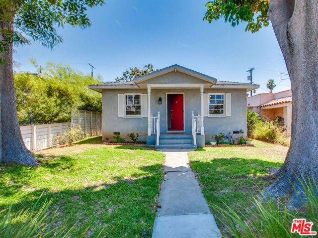 848 MARCO Place, Venice CA: https://media.crmls.org/mediaz/ed94908a-db31-462c-b756-e4dad1a1deda.jpg