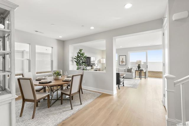951 Visalia Pl, San Marcos CA: https://media.crmls.org/mediaz/ed94f115-0947-486d-8eb4-a41c2abbca82.jpg