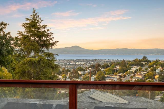 2310 Wooster Avenue, Belmont CA: https://media.crmls.org/mediaz/ed95168d-9888-4ee1-9c47-5364ddaf5f9e.jpg