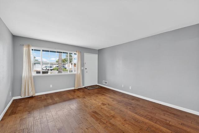 514 Argos Circle, Watsonville CA: https://media.crmls.org/mediaz/ed95fcd5-46e9-49d2-9cd8-2bb102f102cc.jpg