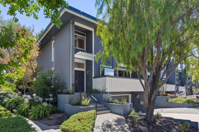 307 Carlos Avenue, Redwood City CA: https://media.crmls.org/mediaz/ed9735ff-a981-4159-8d1e-68e90bf0c97d.jpg
