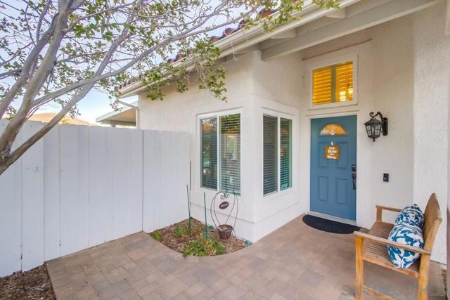 13559 Chaco Ct, San Diego CA: https://media.crmls.org/mediaz/ed9739d1-da8f-4e84-8183-808bd86ff987.jpg