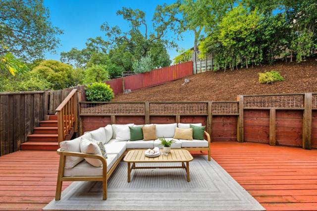 2315 Cheshire Way, Redwood City CA: https://media.crmls.org/mediaz/ed976c18-87b1-47c8-94fc-0220bbef1df9.jpg