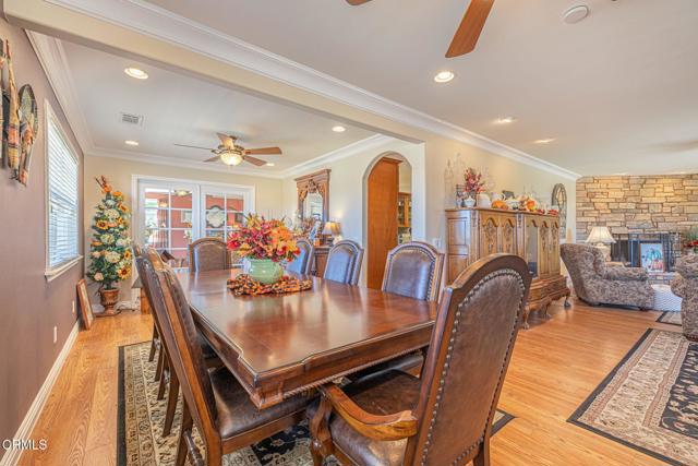 Detail Gallery Image 17 of 58 For 4716 Columbia Way, Quartz Hill,  CA 93536 - 3 Beds | 3 Baths