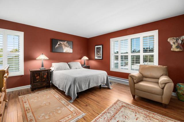 176 Crestview Court, Watsonville CA: https://media.crmls.org/mediaz/ed9af6f8-4b90-4156-98dd-8eb56acc2538.jpg