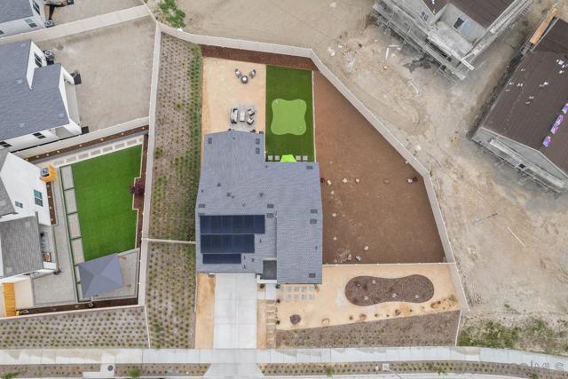 35505 Orchard Trails, Fallbrook CA: https://media.crmls.org/mediaz/ed9b176c-04a8-4def-9245-0fc844b55ffd.jpg