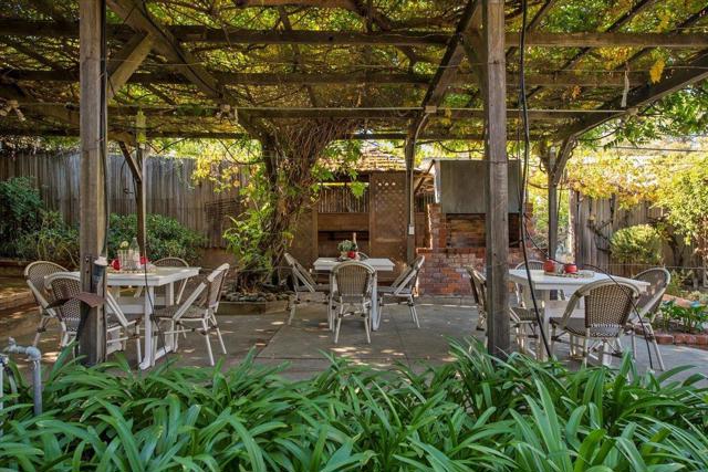 101 Glen Ridge Avenue, Los Gatos CA: https://media.crmls.org/mediaz/ed9c223d-b784-4980-a413-7f8c39a86737.jpg