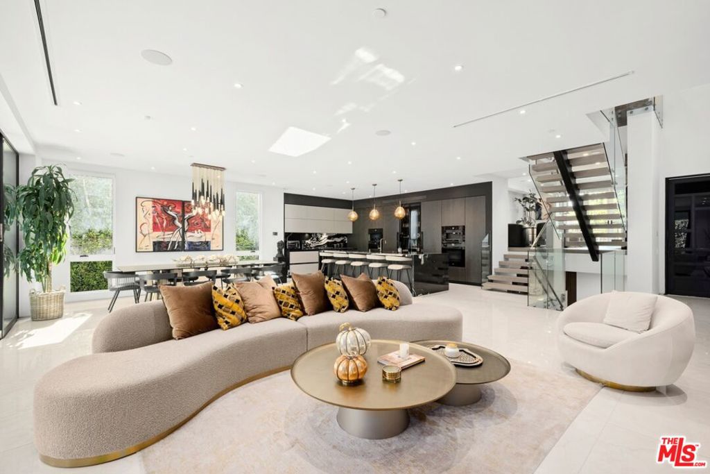 MLS #26865105 image #1