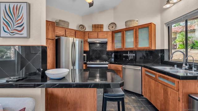 1620 Las Casitas Dr, Borrego Springs CA: https://media.crmls.org/mediaz/ed9df82f-ccc1-4d8f-a4a3-b7650d6ec0be.jpg