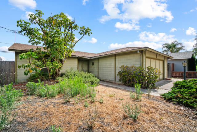 Detail Gallery Image 3 of 12 For 6752 Swan St, Ventura,  CA 93003 - 2 Beds | 1 Baths