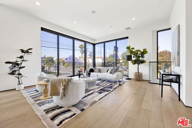 5868 Saturn Street, Los Angeles CA: https://media.crmls.org/mediaz/ed9f81a9-ad69-40fd-85db-7a77ead134a0.jpg